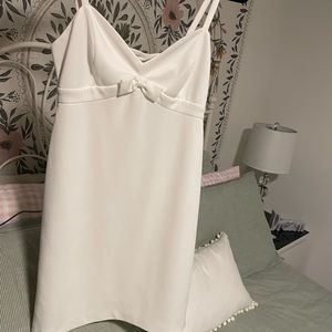 Small Betsy Johnson white dress with Bow front